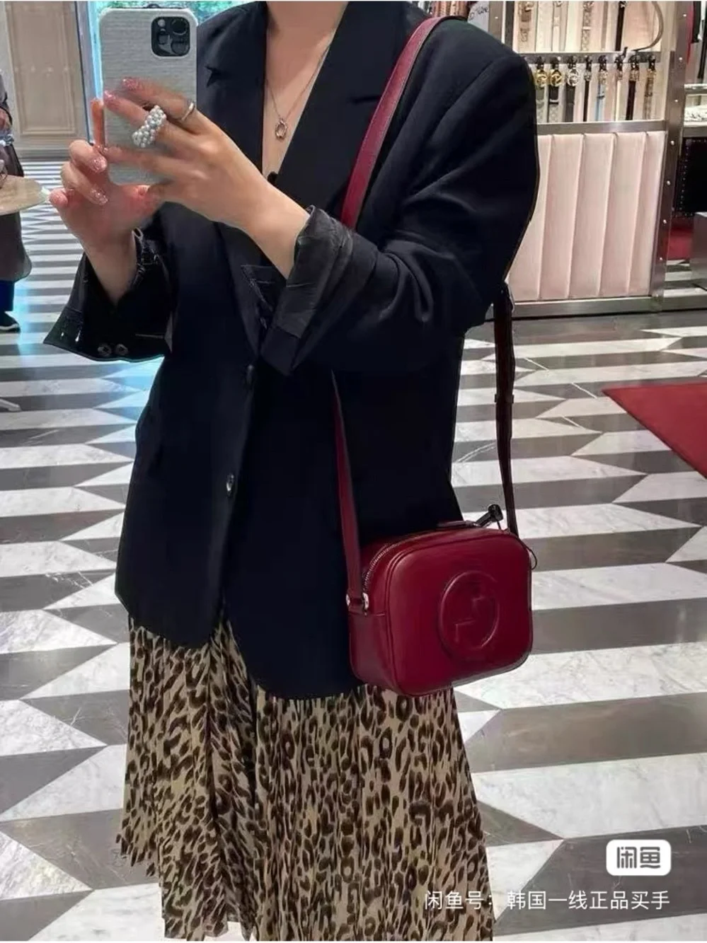 GUCCI Blondie Small shoulder bag in Rosso Ancora red leather